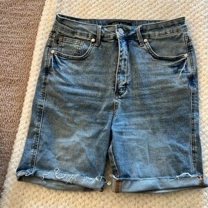 Judy Blue Cutoff Shorts Women’s Size L
